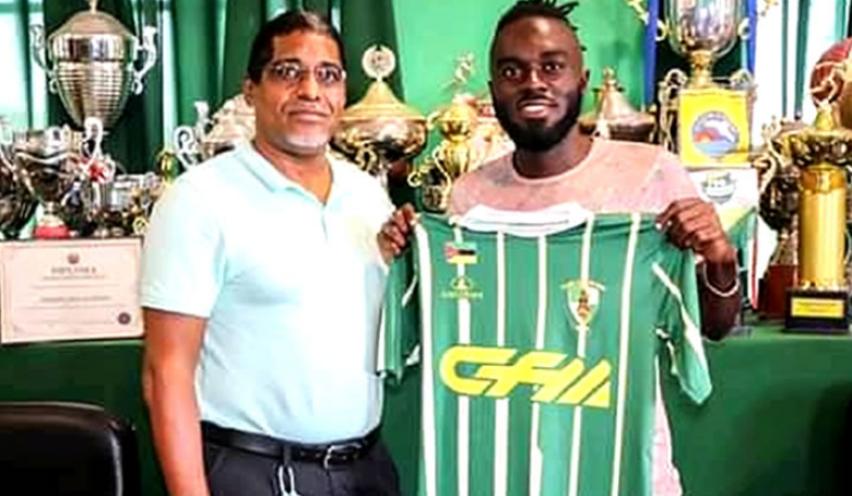 Ferroviário da Beira reforça o plantel com três jogadores estrangeiros