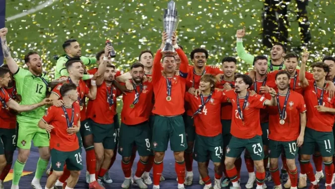 LIGA DAS NA&Ccedil;&Otilde;ES